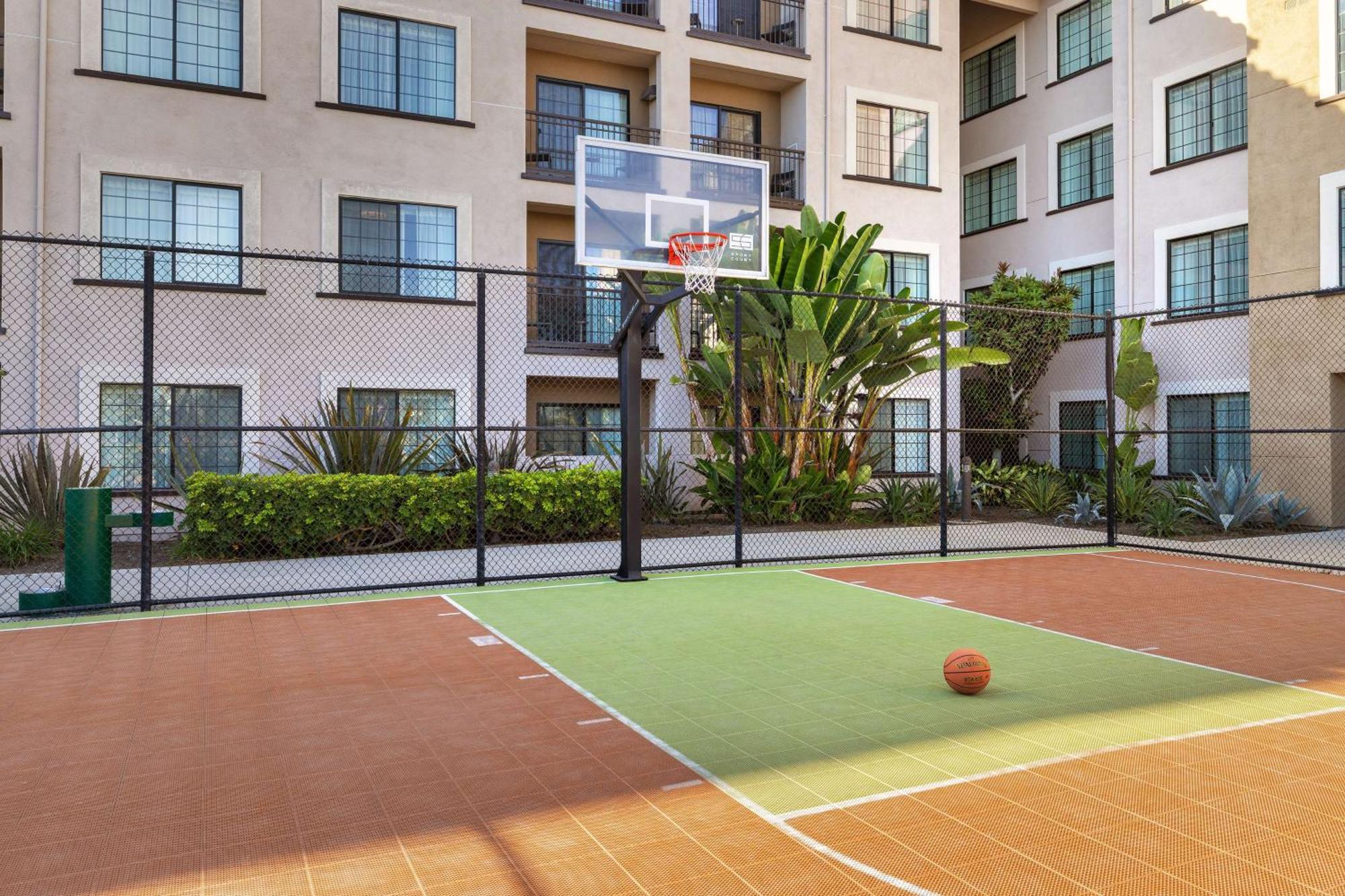 Homewood Suites By Hilton San Diego Airport-Liberty Station Buitenkant foto