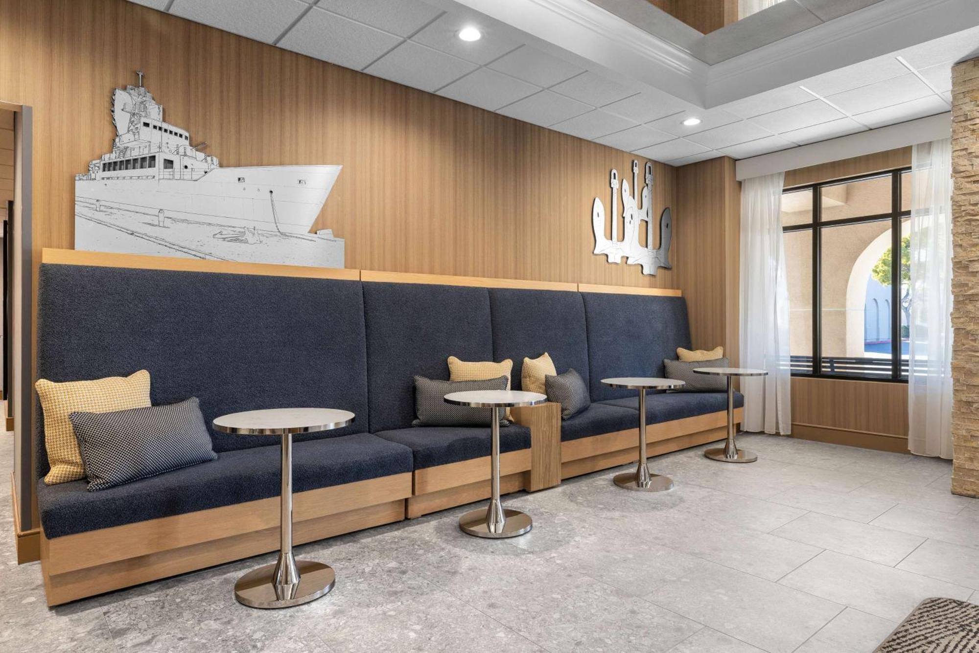 Homewood Suites By Hilton San Diego Airport-Liberty Station Buitenkant foto