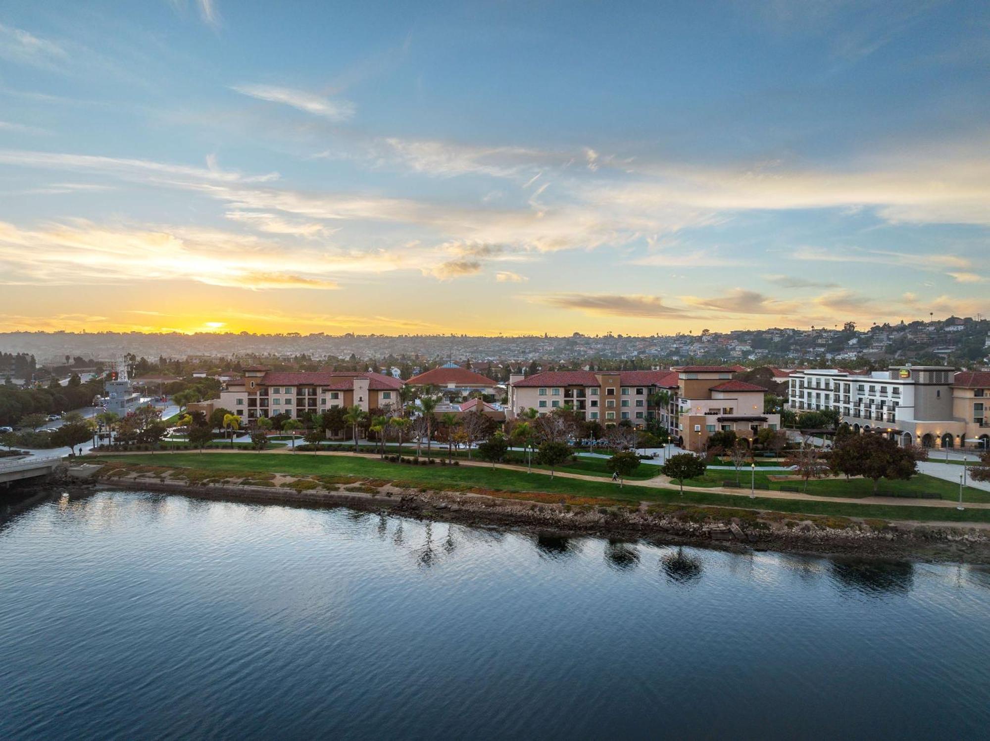 Homewood Suites By Hilton San Diego Airport-Liberty Station Buitenkant foto