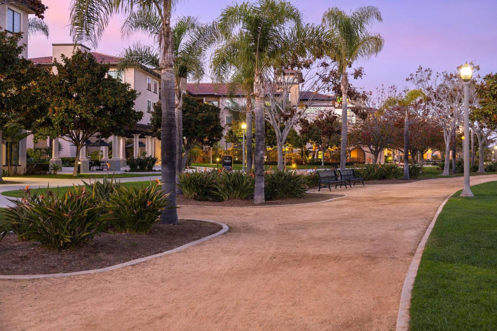 Homewood Suites By Hilton San Diego Airport-Liberty Station Buitenkant foto